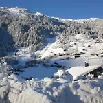 Tschanun Apartman *