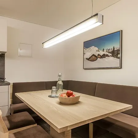 Apartment Tschanun